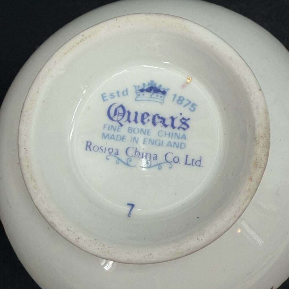Vintage Queens Fine Bone China England TEACUP & SAUCER Green Roses Gold Accent - Picture 8 of 8